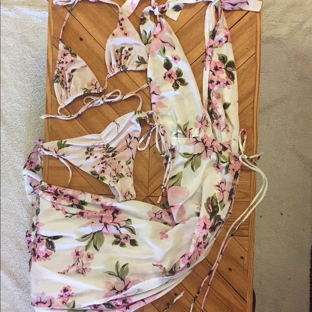 Closing Closet -Beach Riot Bundle